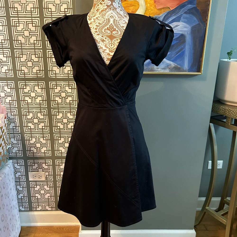 Laundry by Shelli Segal wrap style dress